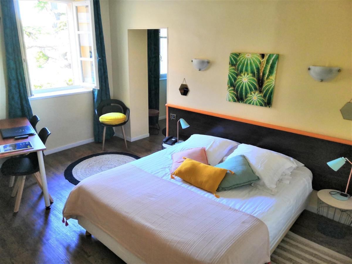 Hotel Le Victoria Draguignan Eksteriør bilde